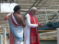 PM Modi Offers Prayers at Dashashwamedh Ghat in Varanasi Ahead of Filing Lok Sabha Nomination (Watch Video) - Hindi News | PM Modi Offers Prayers at Dashashwamedh Ghat in Varanasi Ahead of Filing Lok Sabha Nomination (Watch Video) | Latest national News at Lokmattimes.com