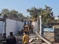 Moti Nagar Demolition Drive: Authorities Raze 100 Shops at Railway’s Request in Bhopal (Watch Video) - Hindi News | Moti Nagar Demolition Drive: Authorities Raze 100 Shops at Railway’s Request in Bhopal (Watch Video) | Latest national News at Lokmattimes.com