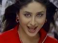 Kareena Kapoor celebrates 21 years of her cult song Dupatta Mera - Hindi News | Kareena Kapoor celebrates 21 years of her cult song Dupatta Mera | Latest entertainment News at Lokmattimes.com