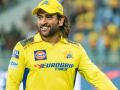 MS Dhoni Spotted Riding Bike in Ranchi After IPL 2025 Season; Photo Goes Viral (See Pics) - Hindi News | MS Dhoni Spotted Riding Bike in Ranchi After IPL 2025 Season; Photo Goes Viral (See Pics) | Latest cricket News at Lokmattimes.com