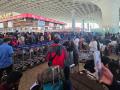 "This Will Not Be Resolved Overnight": IndiGo Apologises to Passengers as Chaos Continues at Airports - Hindi News | "This Will Not Be Resolved Overnight": IndiGo Apologises to Passengers as Chaos Continues at Airports | Latest national News at Lokmattimes.com