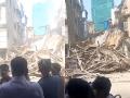 Mumbai Building Collapse: Old Building Housing Post Office Collapses in Madanpura; Watch - Hindi News | Mumbai Building Collapse: Old Building Housing Post Office Collapses in Madanpura; Watch | Latest mumbai News at Lokmattimes.com