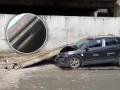 Mumbai Flyover Slab Collapses: Portion of Flyover Falls on Moving Car Near Andheri's Gundavali Metro Station (Watch Video) - Hindi News | Mumbai Flyover Slab Collapses: Portion of Flyover Falls on Moving Car Near Andheri's Gundavali Metro Station (Watch Video) | Latest mumbai News at Lokmattimes.com