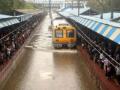 Mumbai Local Train Update: Central Railway Stations Flooded, Heavy Rainfall Expected for Next Five Days - Hindi News | Mumbai Local Train Update: Central Railway Stations Flooded, Heavy Rainfall Expected for Next Five Days | Latest mumbai News at Lokmattimes.com