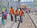 Mumbai Local Train Update: Central Railway to Implement Traffic and Power Blocks for Girder Launch on December 21-22; Check Details - Hindi News | Mumbai Local Train Update: Central Railway to Implement Traffic and Power Blocks for Girder Launch on December 21-22; Check Details | Latest mumbai News at Lokmattimes.com