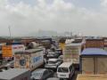 Mumbai-Nashik Highway Traffic Update: Heavy Vehicular Congestion Near Bhiwandi, Vehicles Stranded for 3 Hours (Watch Video) - Hindi News | Mumbai-Nashik Highway Traffic Update: Heavy Vehicular Congestion Near Bhiwandi, Vehicles Stranded for 3 Hours (Watch Video) | Latest maharashtra News at Lokmattimes.com