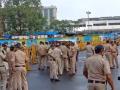 Mumbai Police on High Alert After WhatsApp Bomb Threat Ahead of Anant Chaturdashi - Hindi News | Mumbai Police on High Alert After WhatsApp Bomb Threat Ahead of Anant Chaturdashi | Latest mumbai News at Lokmattimes.com