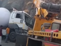 Mumbai-Pune Expressway Accident: Gas Tanker Rams Into Roadside Barricade, Traffic Movement Remains Smooth - Hindi News | Mumbai-Pune Expressway Accident: Gas Tanker Rams Into Roadside Barricade, Traffic Movement Remains Smooth | Latest maharashtra News at Lokmattimes.com