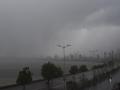 Mumbai Weather Forecast: Heavy Rain Alert Issued for Today, Moderate Showers Expected Tomorrow - Hindi News | Mumbai Weather Forecast: Heavy Rain Alert Issued for Today, Moderate Showers Expected Tomorrow | Latest mumbai News at Lokmattimes.com