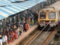 Mumbai Local Train Update: Services Running 10–12 Minutes Behind Schedule on Western Line - Hindi News | Mumbai Local Train Update: Services Running 10–12 Minutes Behind Schedule on Western Line | Latest mumbai News at Lokmattimes.com