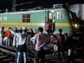 Muzaffarpur-Pune Special Train Derails in Bihar, No Casualties Reported (Watch Video) - Hindi News | Muzaffarpur-Pune Special Train Derails in Bihar, No Casualties Reported (Watch Video) | Latest national News at Lokmattimes.com