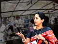 Pune: Supriya Sule demands action against PMC officer for kicking stall - Hindi News | Pune: Supriya Sule demands action against PMC officer for kicking stall | Latest maharashtra News at Lokmattimes.com