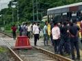 Major Tragedy Averted in Nagpur: Train Halts Just in Time to Avoid Collision with School Bus Carrying 40 Students at Khaparkheda Railway Crossing (Watch Video) - Hindi News | Major Tragedy Averted in Nagpur: Train Halts Just in Time to Avoid Collision with School Bus Carrying 40 Students at Khaparkheda Railway Crossing (Watch Video) | Latest nagpur News at Lokmattimes.com
