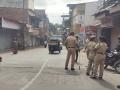 Nashik Bandh: Police Fire Tear Gas, Use Lathi Charge After Stone Pelting During Shutdown Called by Sakal Hindu Samaj - Hindi News | Nashik Bandh: Police Fire Tear Gas, Use Lathi Charge After Stone Pelting During Shutdown Called by Sakal Hindu Samaj | Latest nashik News at Lokmattimes.com