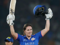 Nat Sciver-Brunt Scores 1st-Ever WPL Century in RCB vs MI Match (VIDEO) - Hindi News | Nat Sciver-Brunt Scores 1st-Ever WPL Century in RCB vs MI Match (VIDEO) | Latest cricket News at Lokmattimes.com