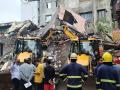 Navi Mumbai Building Collapse Update: 3 Dead After 4-Storey Building Collapses in Belapur; Two Rescued From Under Rubble - Hindi News | Navi Mumbai Building Collapse Update: 3 Dead After 4-Storey Building Collapses in Belapur; Two Rescued From Under Rubble | Latest navi-mumbai News at Lokmattimes.com
