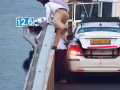 Navi Mumbai: Woman Attempts Suicide by Jumping Off Atal Setu Bridge, Rescued by Cab Driver and Traffic Cops (Watch Video) - Hindi News | Navi Mumbai: Woman Attempts Suicide by Jumping Off Atal Setu Bridge, Rescued by Cab Driver and Traffic Cops (Watch Video) | Latest navi-mumbai News at Lokmattimes.com