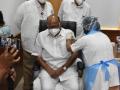 NCP chief Sharad Pawar takes first dose of COVID-19 vaccine - Hindi News | NCP chief Sharad Pawar takes first dose of COVID-19 vaccine | Latest maharashtra News at Lokmattimes.com