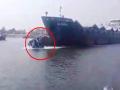 VIDEO: 6 dead after boat struck by ship sinks in Bangladesh, 100 people missing - Hindi News | VIDEO: 6 dead after boat struck by ship sinks in Bangladesh, 100 people missing | Latest social-viral News at Lokmattimes.com