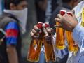 Delhi Witnesses 18% Year-on-Year Surge in Liquor Bottle Sales, Reaching 24 Lakh on New Year's Eve - Hindi News | Delhi Witnesses 18% Year-on-Year Surge in Liquor Bottle Sales, Reaching 24 Lakh on New Year's Eve | Latest national News at Lokmattimes.com
