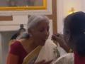 Union Budget 2025: President Droupadi Murmu Feeds 'Dahi-Cheeni' To Nirmala Sitharaman Ahead Of Budget Speech - Hindi News | Union Budget 2025: President Droupadi Murmu Feeds 'Dahi-Cheeni' To Nirmala Sitharaman Ahead Of Budget Speech | Latest national News at Lokmattimes.com