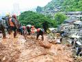 Maharashtra: BMC advise slum dwellers to relocate in view of landslide threat - Hindi News | Maharashtra: BMC advise slum dwellers to relocate in view of landslide threat | Latest maharashtra News at Lokmattimes.com