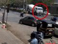 Pune Accident: 14-Year-Old Killed After Being Run Over by RMC Truck in Pimpri Chinchwad - Hindi News | Pune Accident: 14-Year-Old Killed After Being Run Over by RMC Truck in Pimpri Chinchwad | Latest pune News at Lokmattimes.com