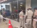 Tamil Nadu: 3 Cops Injured in Perambalur After Bombs Hurled at Police Vehicle for Escorting History-Sheeter - Hindi News | Tamil Nadu: 3 Cops Injured in Perambalur After Bombs Hurled at Police Vehicle for Escorting History-Sheeter | Latest national News at Lokmattimes.com