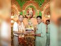 Southern Command Chief Offers Prayers at Pune’s Historic Ganpati Mandal, Emphasizes Faith and Progress - Hindi News | Southern Command Chief Offers Prayers at Pune’s Historic Ganpati Mandal, Emphasizes Faith and Progress | Latest pune News at Lokmattimes.com