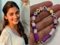 Pooja Hegde Receives a Bracelet With 'Sunshine' Written On It From a Little Fan, And It's All Things Sweet! - Hindi News | Pooja Hegde Receives a Bracelet With 'Sunshine' Written On It From a Little Fan, And It's All Things Sweet! | Latest entertainment News at Lokmattimes.com