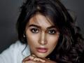 Pooja Hegde's issues clarification after her comment on South films’ ‘obsession with navels’ sparks controversy - Hindi News | Pooja Hegde's issues clarification after her comment on South films’ ‘obsession with navels’ sparks controversy | Latest entertainment News at Lokmattimes.com