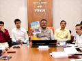 Marathi Language Skills, Documents of Auto and Taxi Drivers To Be Checked From May 1, Says Maharashtra Transport Minister - Hindi News | Marathi Language Skills, Documents of Auto and Taxi Drivers To Be Checked From May 1, Says Maharashtra Transport Minister | Latest maharashtra News at Lokmattimes.com