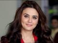 Watch Video! Preity Zinta undergoes her 20th COVID-19 test in 35 days inside IPL bio-bubble in UAE - Hindi News | Watch Video! Preity Zinta undergoes her 20th COVID-19 test in 35 days inside IPL bio-bubble in UAE | Latest cricket News at Lokmattimes.com
