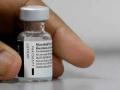 Researcher says, Pfizer vaccine is less effective from omicron variant - Hindi News | Researcher says, Pfizer vaccine is less effective from omicron variant | Latest health News at Lokmattimes.com