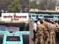 Pune Bus Rape Case: : Heavy Police Force Deployed At Swargate Bus Stand After Horrific Sexual Assault of 26-Year Old - Hindi News | Pune Bus Rape Case: : Heavy Police Force Deployed At Swargate Bus Stand After Horrific Sexual Assault of 26-Year Old | Latest pune News at Lokmattimes.com