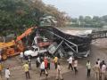 Case Registered Against Two for Hoarding Collapse on Pune-Solapur Highway - Hindi News | Case Registered Against Two for Hoarding Collapse on Pune-Solapur Highway | Latest maharashtra News at Lokmattimes.com