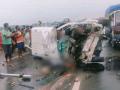 Purulia Accident: 9 Killed After Vehicle Returning From Wedding Crashes Into Truck in West Bengal - Hindi News | Purulia Accident: 9 Killed After Vehicle Returning From Wedding Crashes Into Truck in West Bengal | Latest national News at Lokmattimes.com