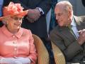 Queen Elizabeth bids final goodbye to Prince Philip with a handwritten note - Hindi News | Queen Elizabeth bids final goodbye to Prince Philip with a handwritten note | Latest international News at Lokmattimes.com
