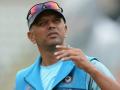 Rahul Dravid gives Rs 35,000 to groundsmen for preparing a perfect test match pitch - Hindi News | Rahul Dravid gives Rs 35,000 to groundsmen for preparing a perfect test match pitch | Latest cricket News at Lokmattimes.com