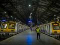 Mumbai: Survey Reveals Women Don't Want to Travel on Trains After 11 PM - Hindi News | Mumbai: Survey Reveals Women Don't Want to Travel on Trains After 11 PM | Latest maharashtra News at Lokmattimes.com