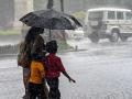 Mumbai Weather Update: BMC Declares Normal Conditions, While Mumbai Police Advises Caution Due to Red Alert - Hindi News | Mumbai Weather Update: BMC Declares Normal Conditions, While Mumbai Police Advises Caution Due to Red Alert | Latest mumbai News at Lokmattimes.com