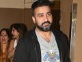 Cops find hidden cupboard in Raj Kundra's Mumbai office during search operation - Hindi News | Cops find hidden cupboard in Raj Kundra's Mumbai office during search operation | Latest entertainment News at Lokmattimes.com