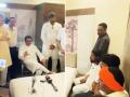 Raj Thackeray Meets Maratha Quota Activists Angry Over His 'Maharashtra Does Not Need Reservations' Statement - Hindi News | Raj Thackeray Meets Maratha Quota Activists Angry Over His 'Maharashtra Does Not Need Reservations' Statement | Latest maharashtra News at Lokmattimes.com