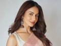 Rakul Preet Singh Sends Cute Message for Co Actors, For Mere Husband Ki Biwi Promotions While Shooting for De De Pyaar De 2 - Hindi News | Rakul Preet Singh Sends Cute Message for Co Actors, For Mere Husband Ki Biwi Promotions While Shooting for De De Pyaar De 2 | Latest entertainment News at Lokmattimes.com