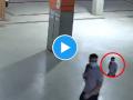 Rameshwaram Cafe Blast Case: NIA Releases CCTV Footage of Suspect Roaming Around in Parking Area; Watch - Hindi News | Rameshwaram Cafe Blast Case: NIA Releases CCTV Footage of Suspect Roaming Around in Parking Area; Watch | Latest national News at Lokmattimes.com
