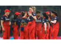 RCB Qualify for for WPL 2026 Playoffs After 61-Run Win Over Gujarat Giants (VIDEO) - Hindi News | RCB Qualify for for WPL 2026 Playoffs After 61-Run Win Over Gujarat Giants (VIDEO) | Latest cricket News at Lokmattimes.com