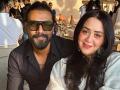 Choreographer Remo D'Souza And Wife Lizelle Accused Of Cheating Dance Troupe Of Rs.11.96 Crore - Hindi News | Choreographer Remo D'Souza And Wife Lizelle Accused Of Cheating Dance Troupe Of Rs.11.96 Crore | Latest entertainment News at Lokmattimes.com