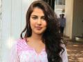 Rhea Chakraborty under ED scanner after she makes expensive real estate buys in Mumbai - Hindi News | Rhea Chakraborty under ED scanner after she makes expensive real estate buys in Mumbai | Latest entertainment News at Lokmattimes.com