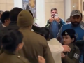 Rohit Sharma Stunned as Woman Breaches Security, Grabs His Hand at Team Hotel in Indore Amid IND vs NZ Series (VIDEO) - Hindi News | Rohit Sharma Stunned as Woman Breaches Security, Grabs His Hand at Team Hotel in Indore Amid IND vs NZ Series (VIDEO) | Latest cricket News at Lokmattimes.com