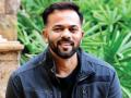 Filmmaker Rohit Shetty injured during Indian Police Force shoot in Hyderabad - Hindi News | Filmmaker Rohit Shetty injured during Indian Police Force shoot in Hyderabad | Latest entertainment News at Lokmattimes.com